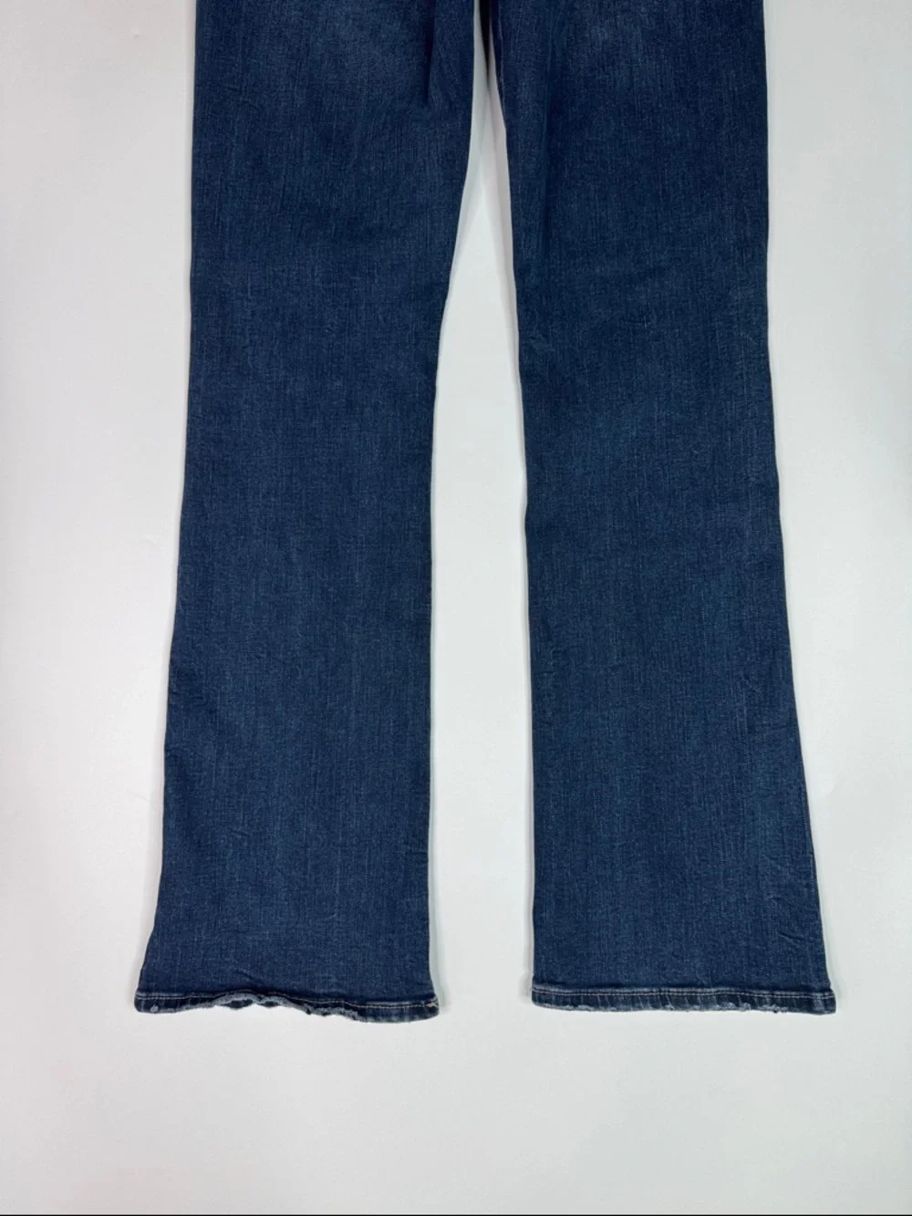 Silver Jeans Avery Slim Boot Jeans Size 27x31